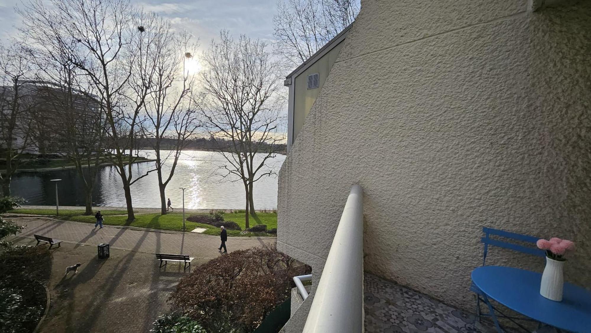 Chambres D'Hotes "The Lake House" - 20 Min To Paris By Metro Créteil Exterior photo