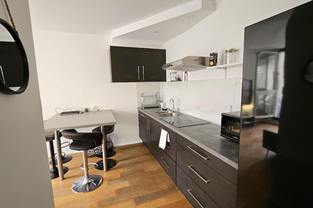 Chambres D'Hotes "The Lake House" - 20 Min To Paris By Metro Créteil Exterior photo