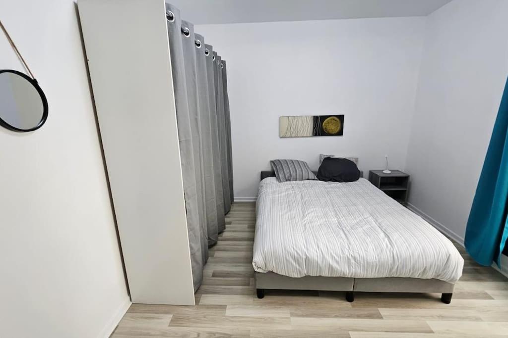 Chambres D'Hotes "The Lake House" - 20 Min To Paris By Metro Créteil Exterior photo