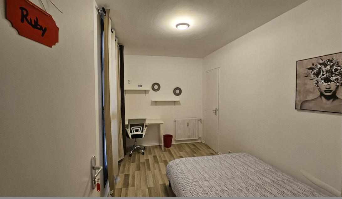Chambres D'Hotes "The Lake House" - 20 Min To Paris By Metro Créteil Exterior photo